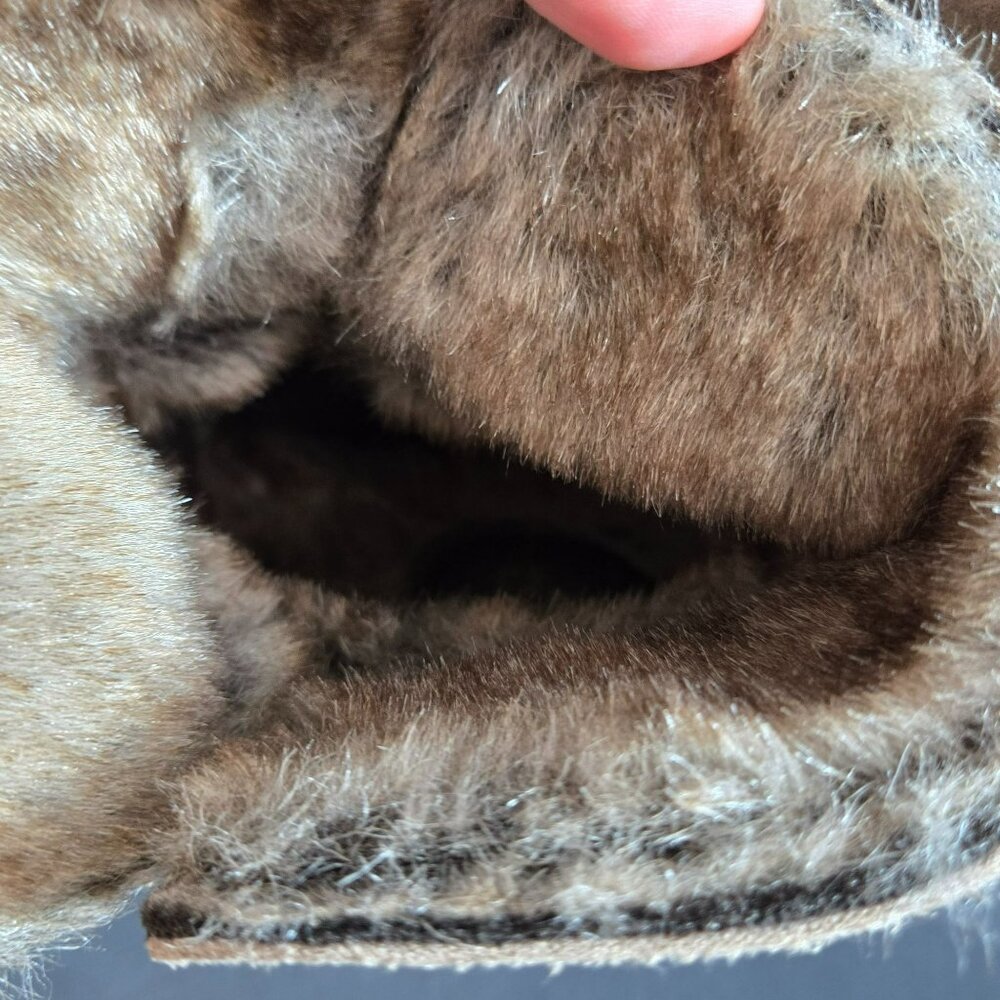 White Mountain Chastity Taupe Faux Suede Fur Lined Ankle Boots Women’s 8.5M - Picture 7 of 12